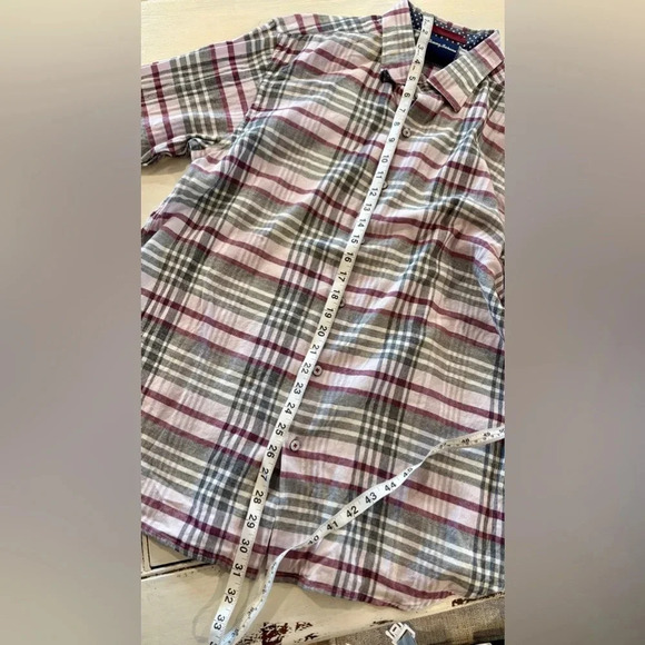 Tommy Bahama Men’s Stretch Flannel Button Up Red/Blk/Wht SZ L - Picture 7 of 8